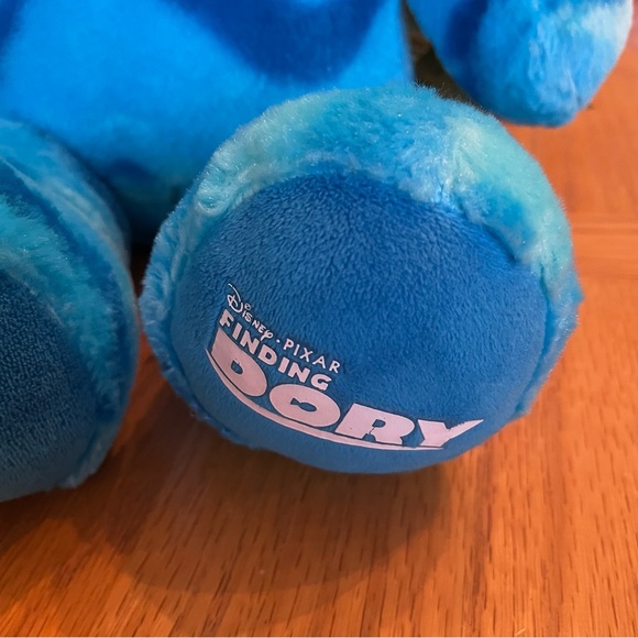 Build a Bear Finding Dory Bear Plush - Picture 3 of 4